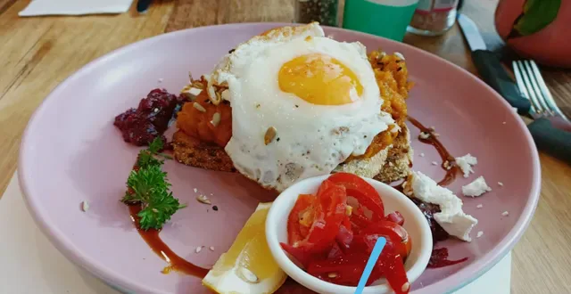 Frankie's Coffee and Eats