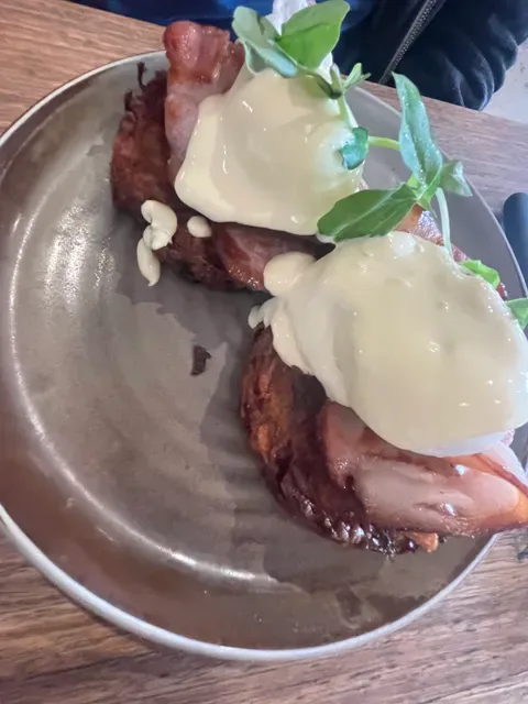 Frankie's Coffee and Eats