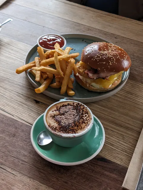 Frankie's Coffee and Eats