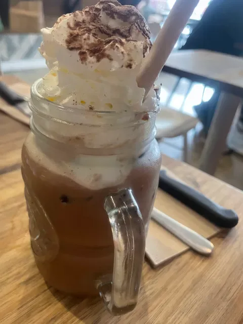 Frankie's Coffee and Eats