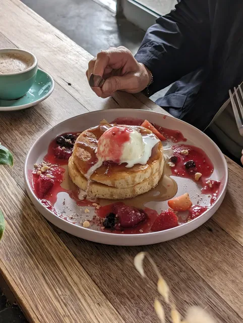 Frankie's Coffee and Eats