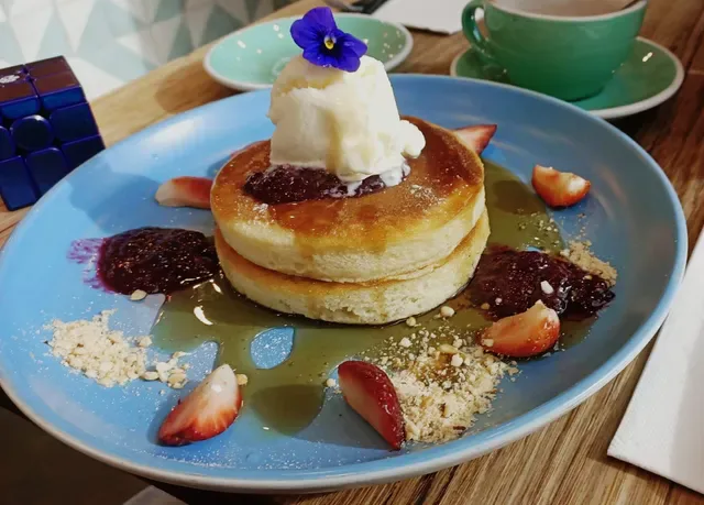 Frankie's Coffee and Eats