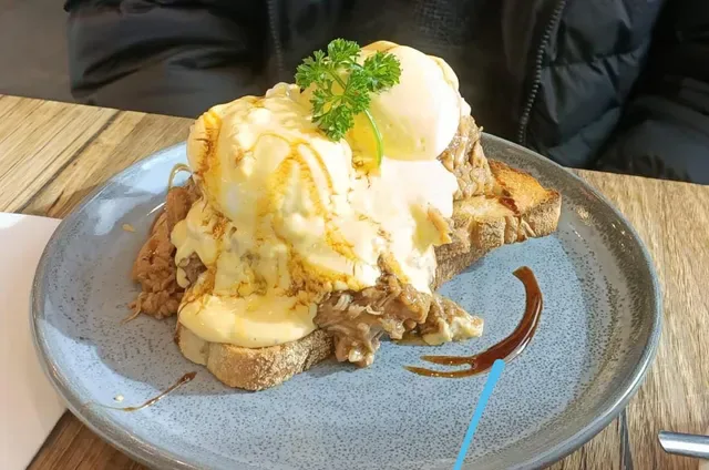 Frankie's Coffee and Eats
