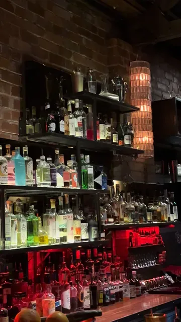 Franklin's Bar