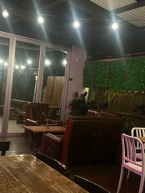 FT Local Kitchen and Bar
