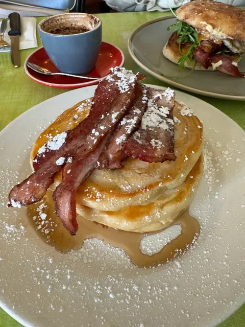 Galleon Cafe