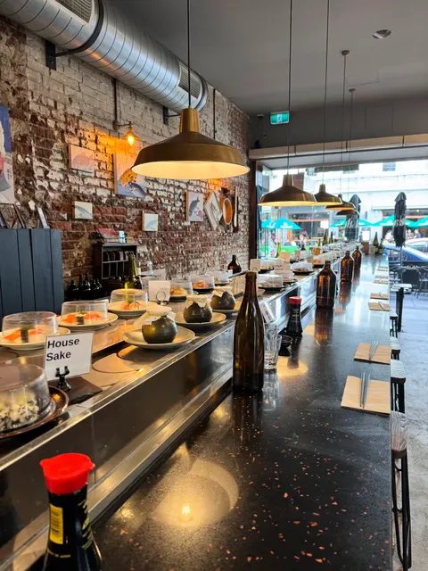 Ganbare Kaz Kaiten Sushi