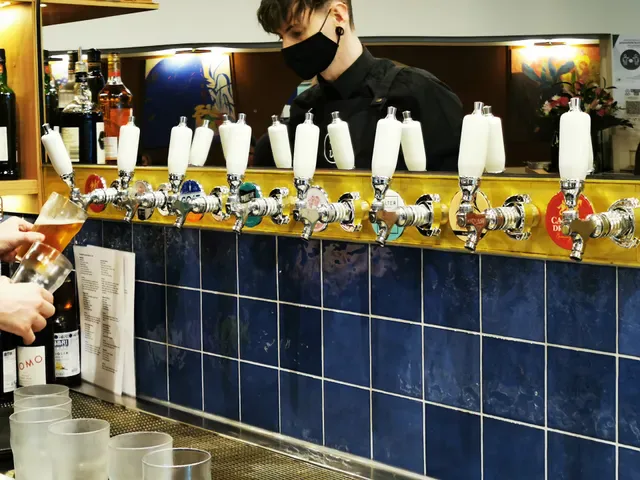 Gentleman George Beers & Burgers