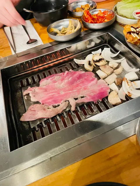Geonbae Korean Barbecue Restaurant