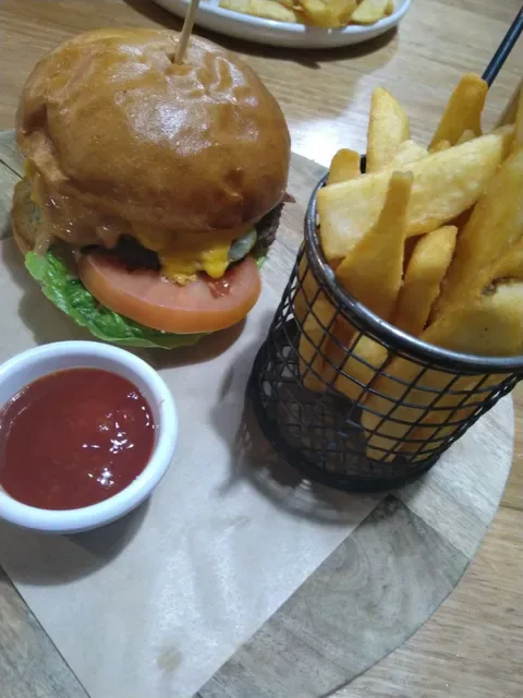 George Jones Eatery