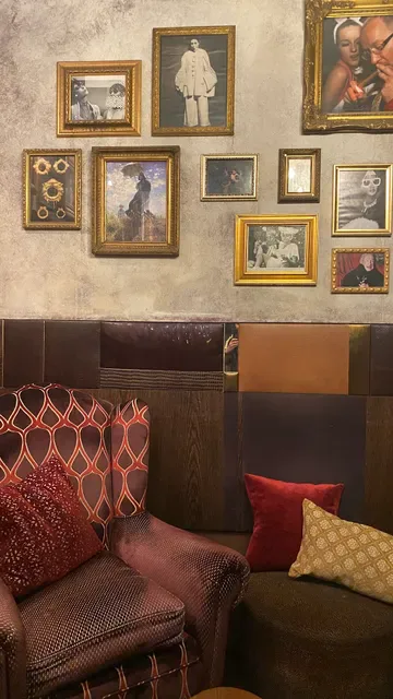 Gin Palace