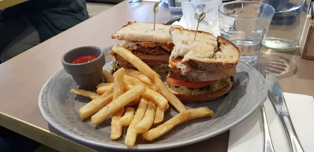 Giorgios Restaurant