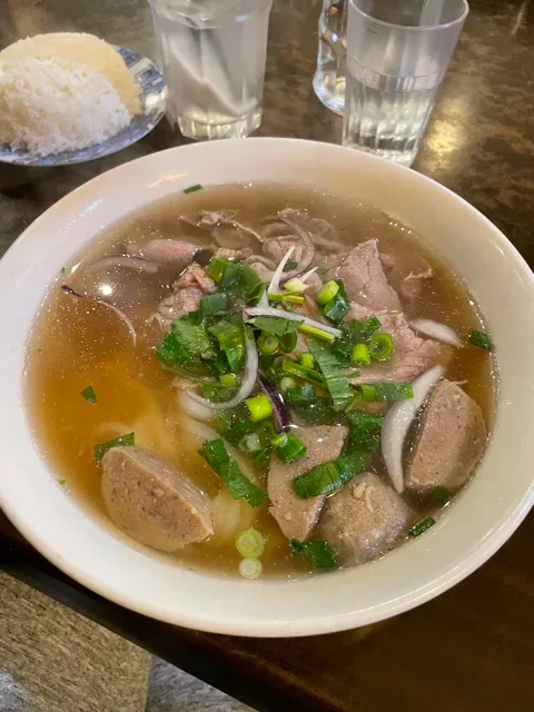 Glenda Pho