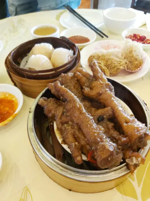 Gold Leaf Restaurant