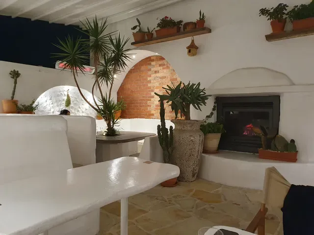 Golden Fleece Hotel