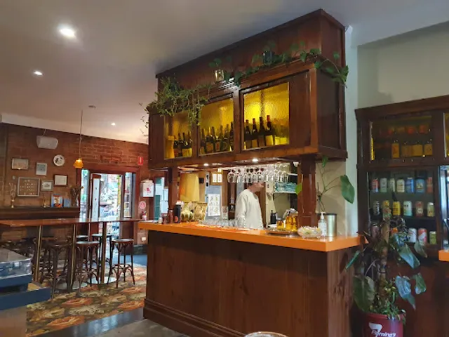 Goldy's! Tavern