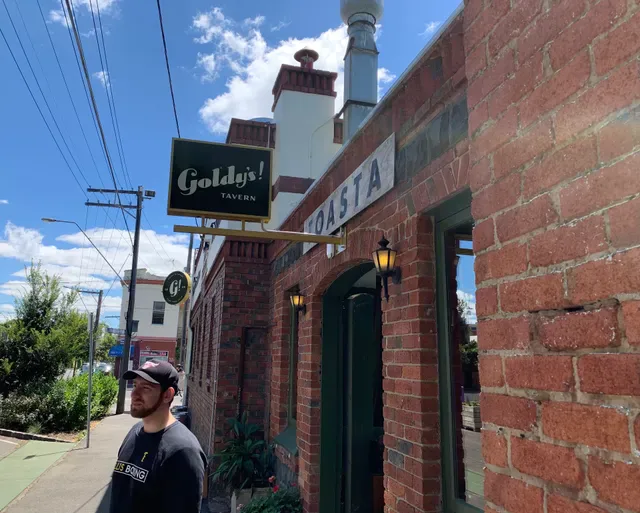 Goldy's! Tavern