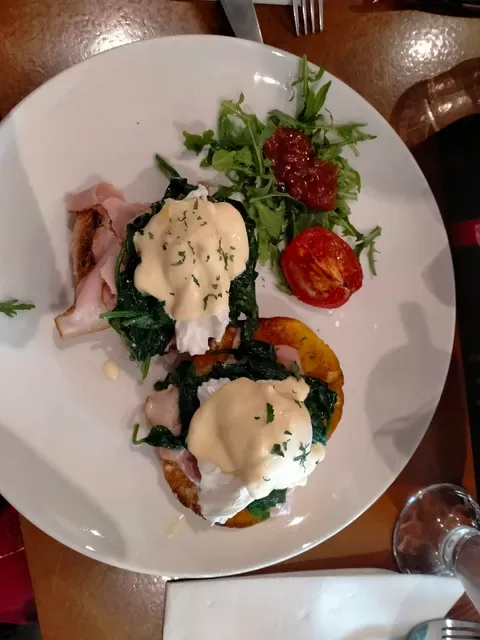 Gourmet Girl Cafe & Catering