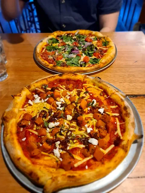 Green Acre Pizza Bar