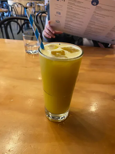 Grey and Bliss Cafe