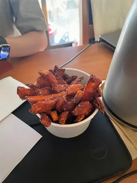 Grill'd Burgers - Carnegie