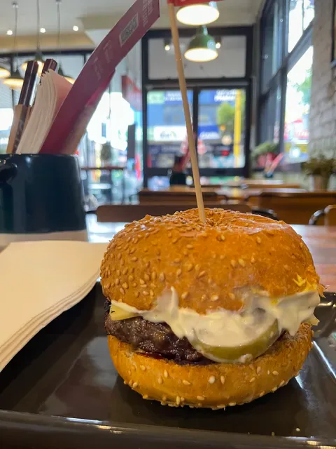 Grill'd Burgers - Carnegie