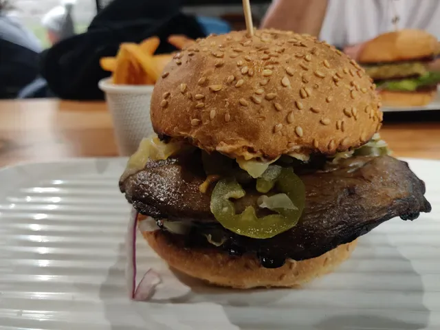 Grill'd Burgers - Carnegie