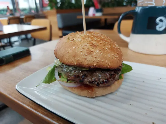 Grill'd Burgers - Chirnside Park