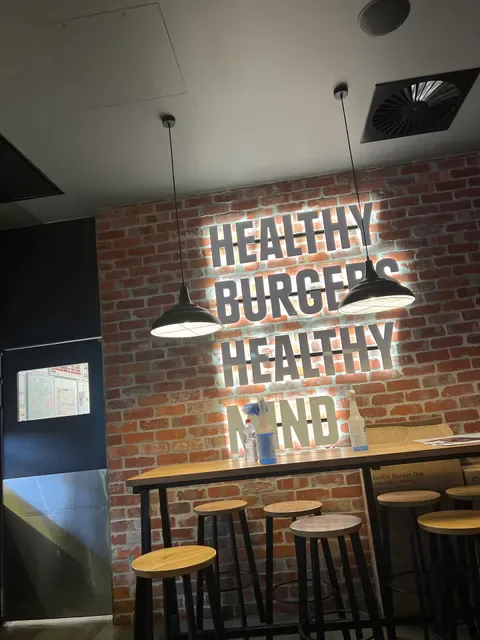 Grill'd Burgers - Chirnside Park