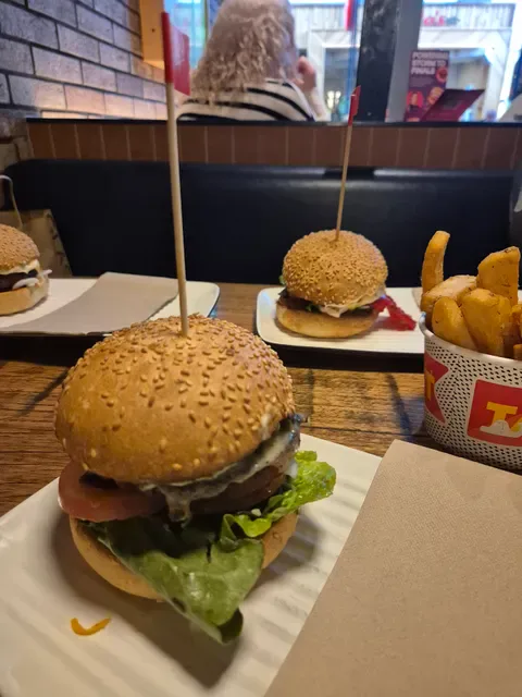 Grill'd Burgers - Fountain Gate