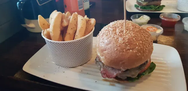 Grill'd Burgers - Frankston