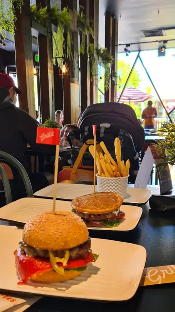 Grill'd Burgers - Point Cook