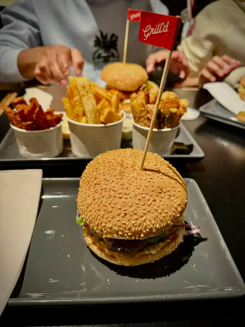 Grill'd Burgers - Point Cook
