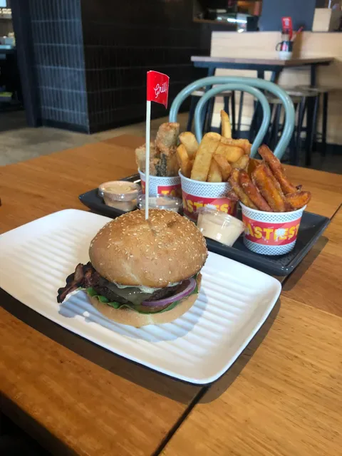Grill'd Burgers - Woodgrove