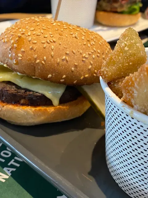 Grill'd Burgers - Woodgrove