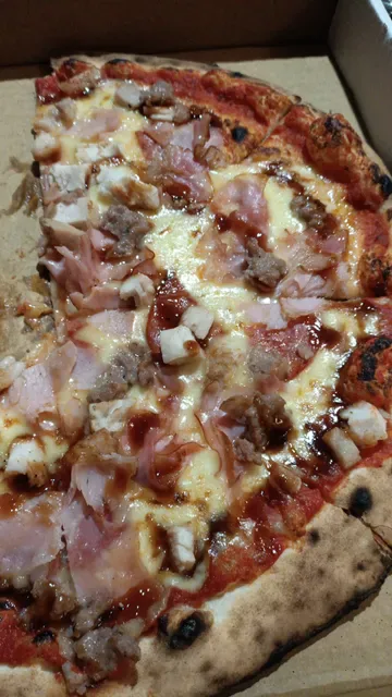 Gusto Woodfired Pizza