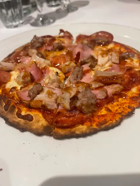 Gusto Woodfired Pizza
