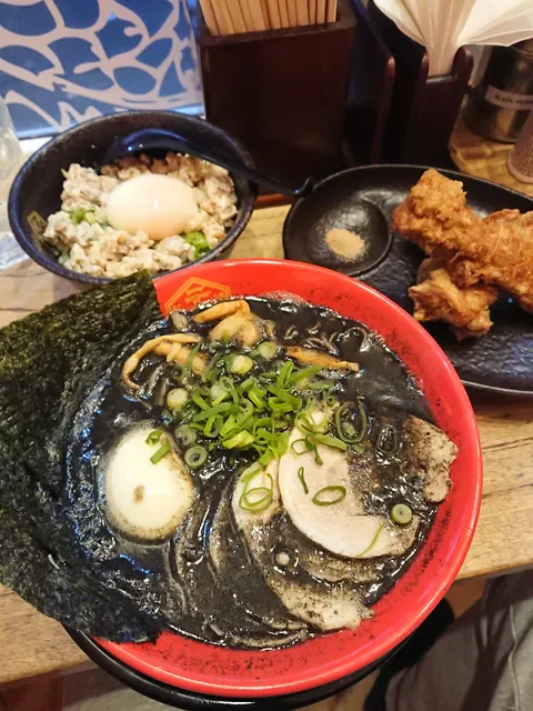 Hakata Gensuke Ramen Lygon