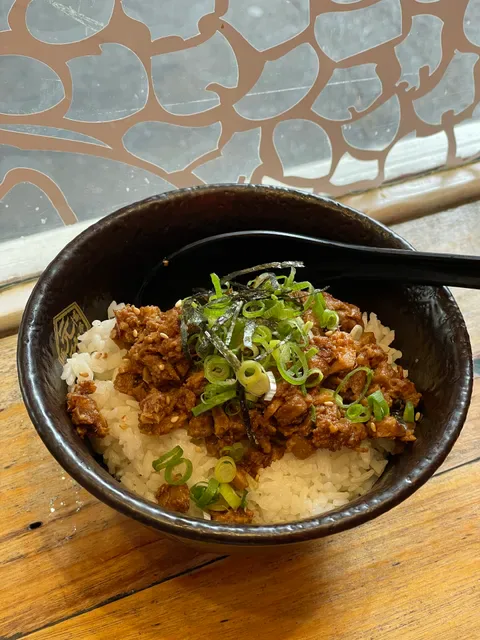 Hakata Gensuke Ramen Lygon