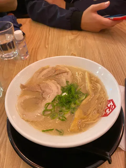 Hakata Gensuke Ramen Lygon