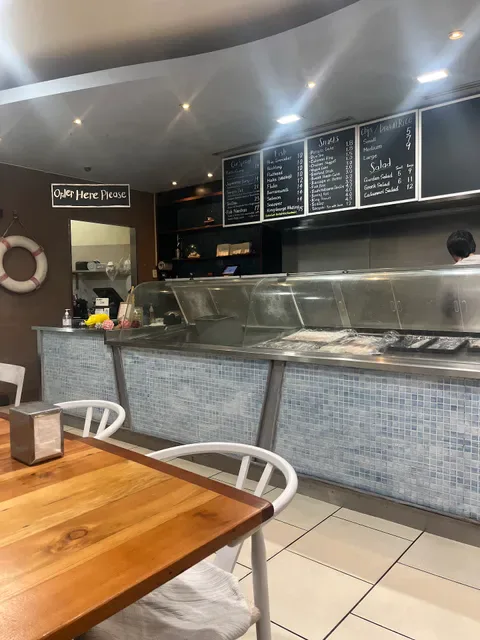 Hampton St Fish & Co