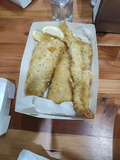 Hampton St Fish & Co