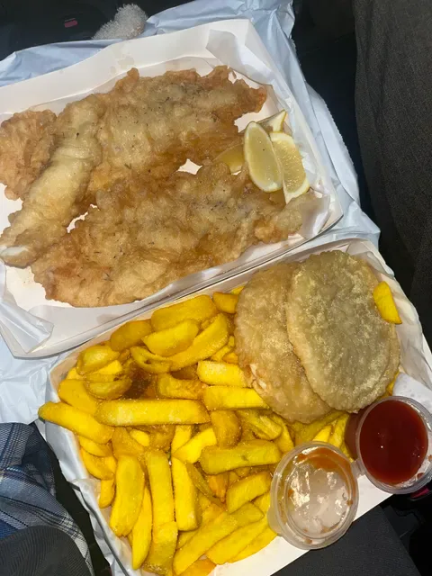 Hampton St Fish & Co