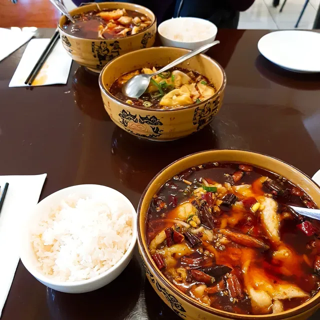 Haoziwei Sichuan Restaurant