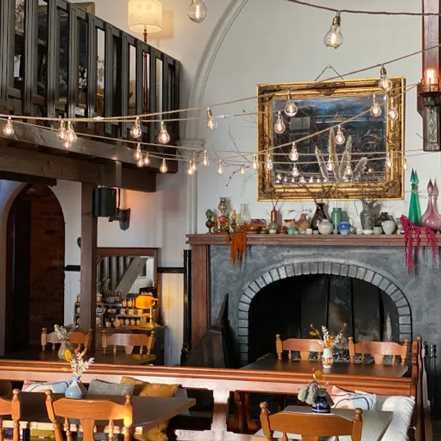 Harrow and Harvest Cafe