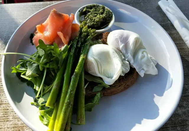 Harry's Cafe & Deli