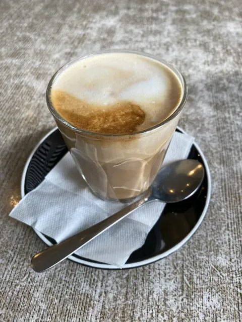 Harry's Cafe & Deli