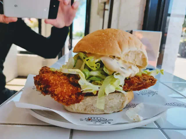 Hector's Deli