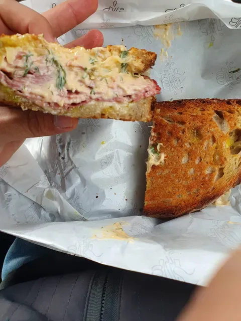 Hector's Deli