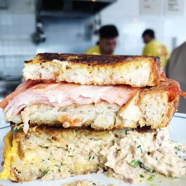 Hector's Deli